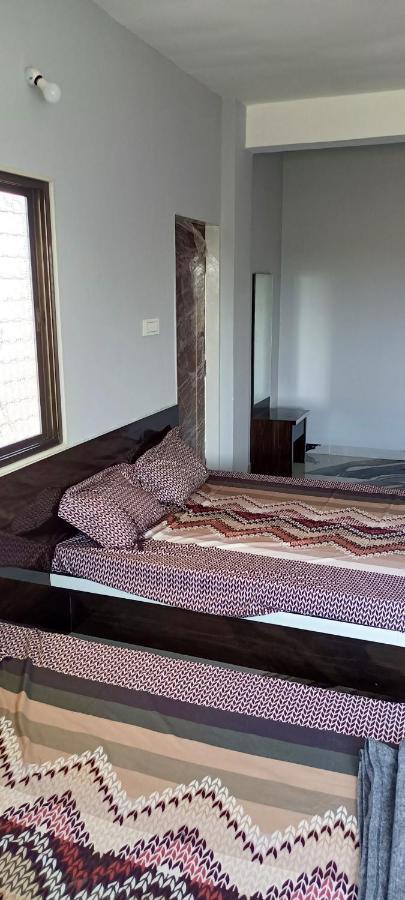 Matoshree Guesthouse Akalkot 外观 照片