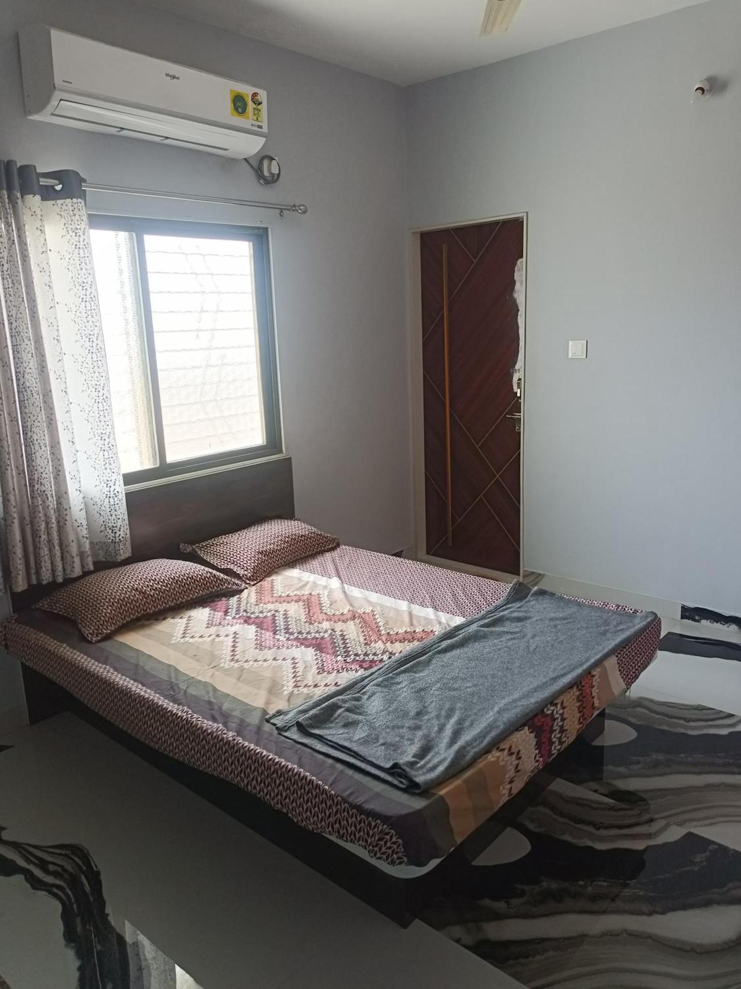 Matoshree Guesthouse Akalkot 外观 照片